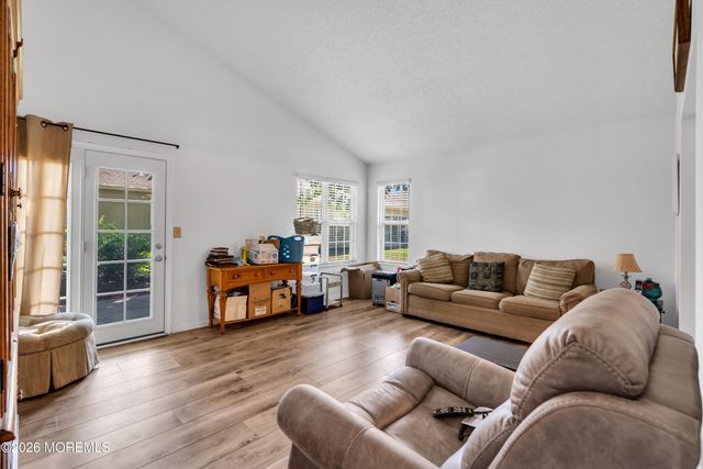 22 S Avon Drive, Jackson, NJ 08527