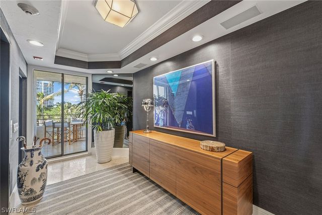 4400 Gulf Shore BLVD N 4-405, Naples, FL 34103