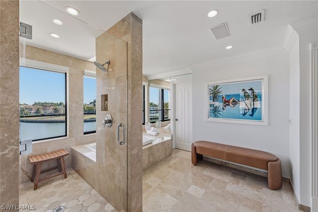 4400 Gulf Shore BLVD N 4-405, Naples, FL 34103