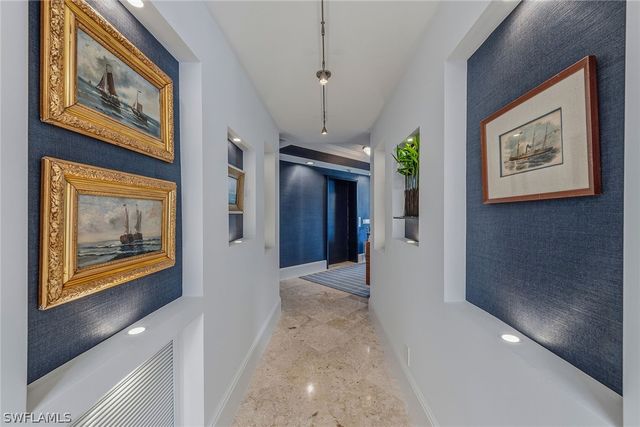 4400 Gulf Shore BLVD N 4-405, Naples, FL 34103