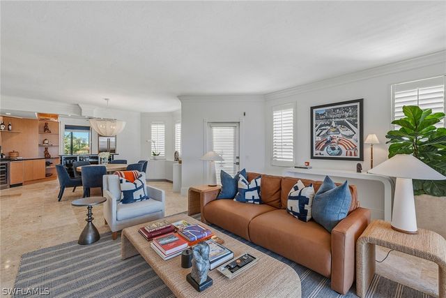 4400 Gulf Shore BLVD N 4-405, Naples, FL 34103