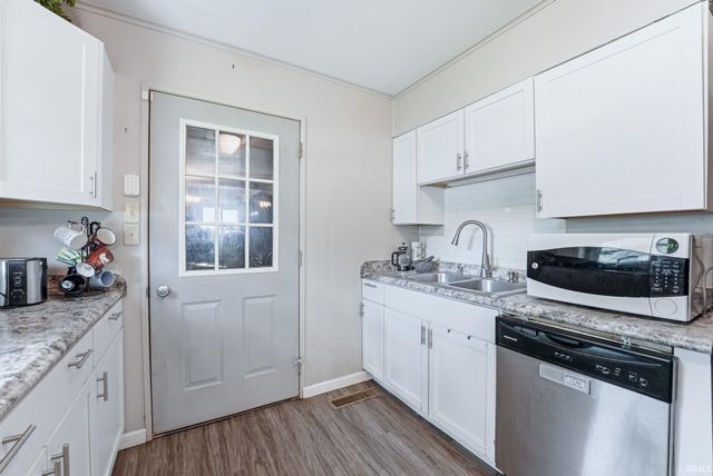 3359 Eastwood Drive, Fort Wayne, IN 46805