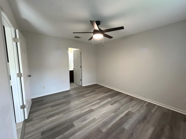 7600 Saint Amant PL A, Austin, TX 78749