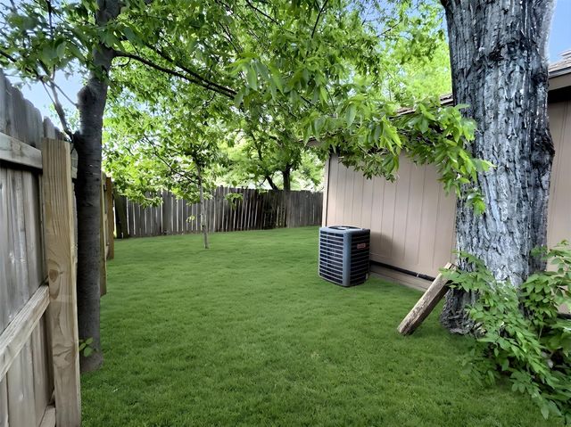 7600 Saint Amant PL A, Austin, TX 78749