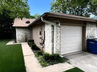7600 Saint Amant PL A, Austin, TX 78749