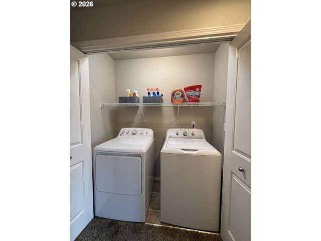 744 Nw 3RD Ave, Canby, OR 97013