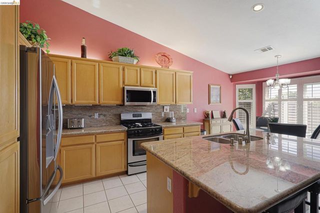 4657 Arabian Way, Antioch, CA 94531