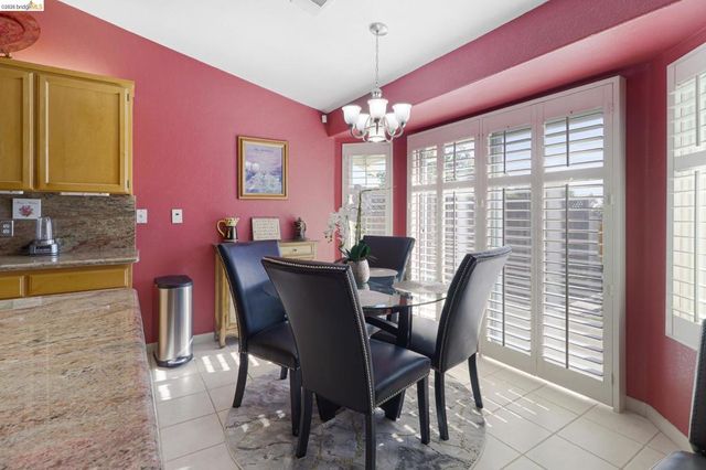 4657 Arabian Way, Antioch, CA 94531