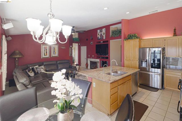 4657 Arabian Way, Antioch, CA 94531