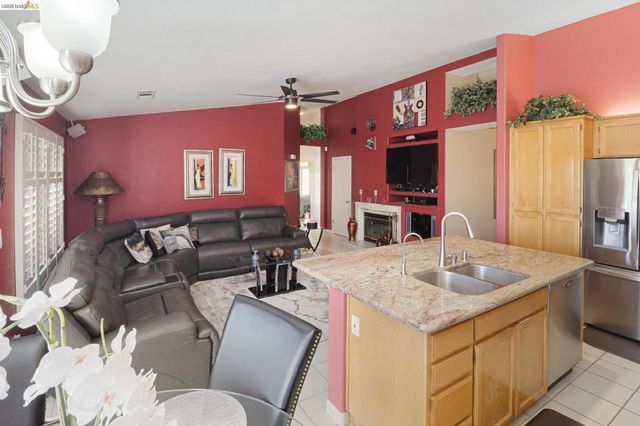 4657 Arabian Way, Antioch, CA 94531