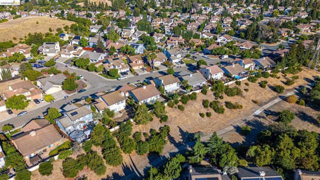 4657 Arabian Way, Antioch, CA 94531