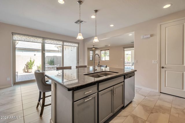 5653 S WINCHESTER --, Mesa, AZ 85212