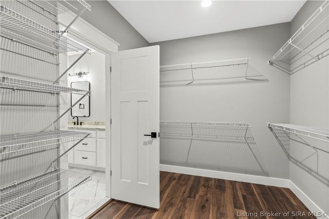105 W Greene Court, Hanover, IN 47243