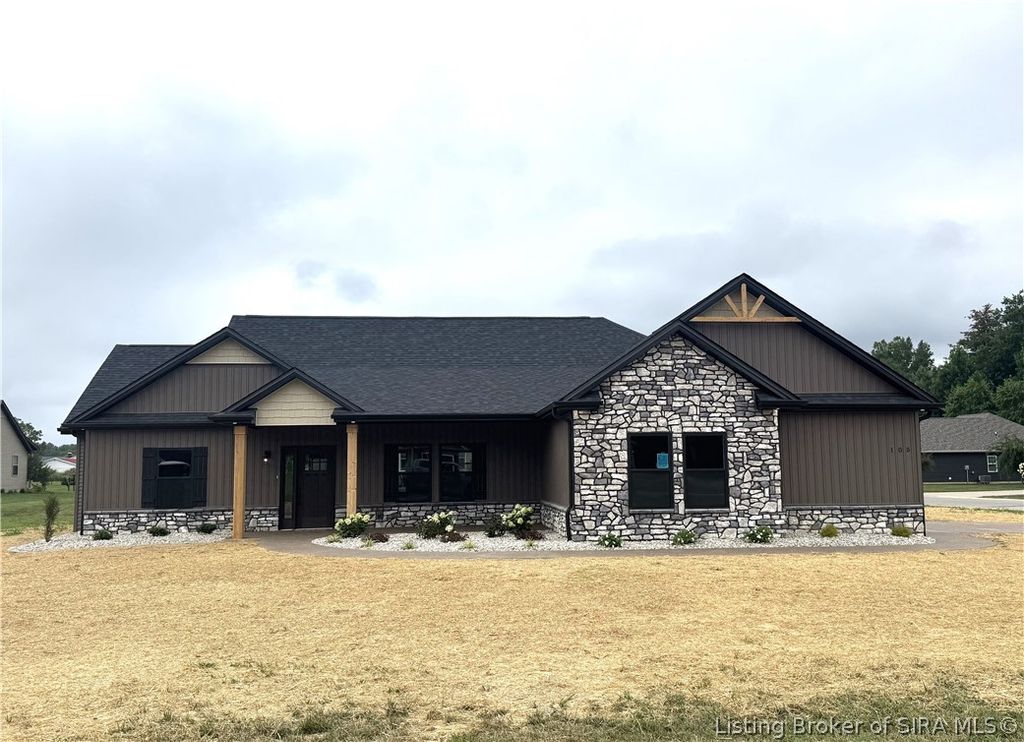 105 W Greene Court, Hanover, IN 47243