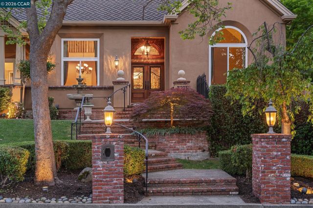 3271 Blackhawk Meadow Dr, Danville, CA 94506