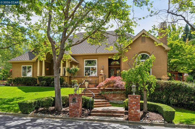 3271 Blackhawk Meadow Dr, Danville, CA 94506