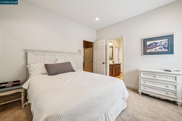 3271 Blackhawk Meadow Dr, Danville, CA 94506