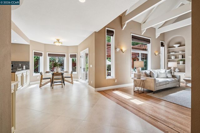 3271 Blackhawk Meadow Dr, Danville, CA 94506