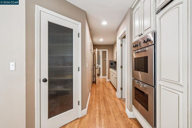 3271 Blackhawk Meadow Dr, Danville, CA 94506