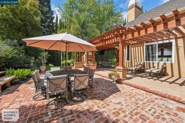 3271 Blackhawk Meadow Dr, Danville, CA 94506