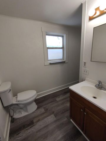 356 Division Street, Klamath Falls, OR 97601