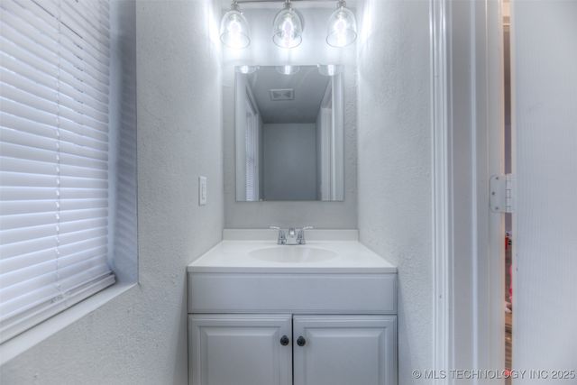 229 N Burnett Street, Sapulpa, OK 74066