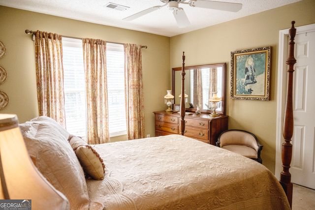 166 Oakwood Trail, Mcdonough, GA 30252