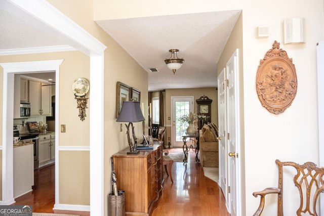 166 Oakwood Trail, Mcdonough, GA 30252