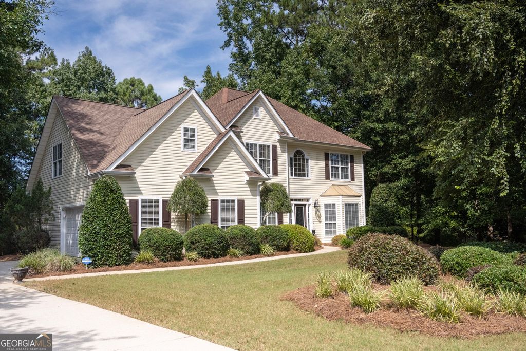166 Oakwood Trail, Mcdonough, GA 30252