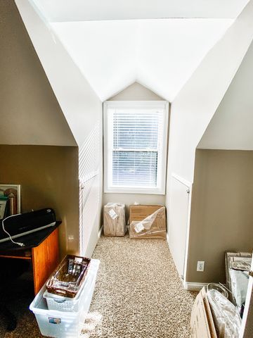 1006 Clearview Pt, Cottontown, TN 37048