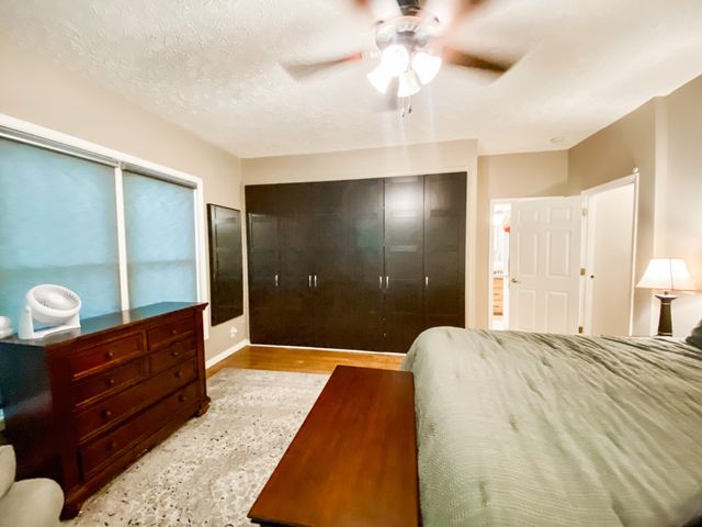 1006 Clearview Pt, Cottontown, TN 37048