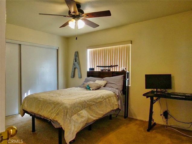 21172 Burgundy, Apple Valley, CA 92308