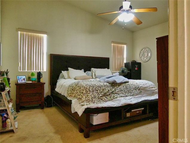 21172 Burgundy, Apple Valley, CA 92308