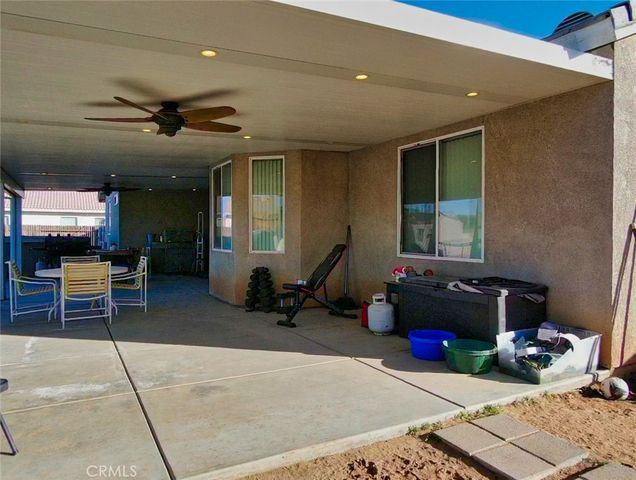 21172 Burgundy, Apple Valley, CA 92308