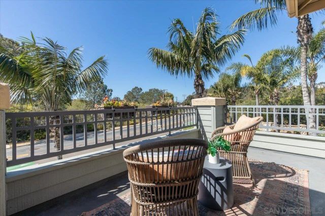 2738 Mackinnon Ranch Rd, Cardiff, CA 92007