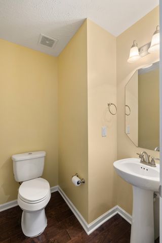4316 Aurora Cir, Murfreesboro, TN 37127