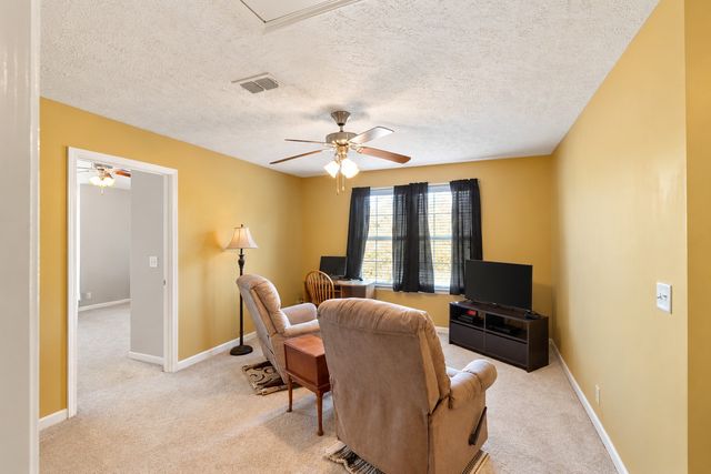 4316 Aurora Cir, Murfreesboro, TN 37127