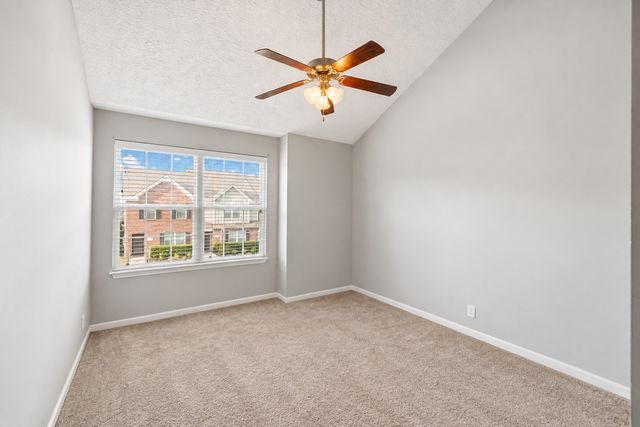 4316 Aurora Cir, Murfreesboro, TN 37127