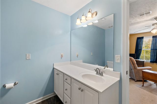 4316 Aurora Cir, Murfreesboro, TN 37127