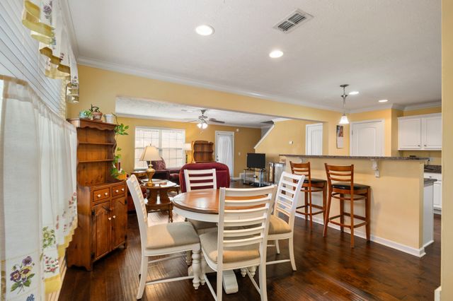 4316 Aurora Cir, Murfreesboro, TN 37127