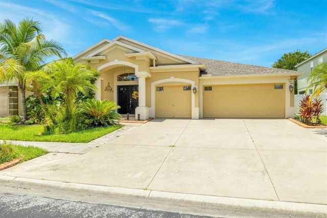 3531 FORTINGALE DRIVE, Wesley Chapel, FL 33543
