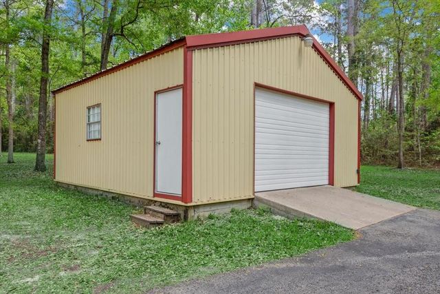 10267 Pineridge Drive, Conroe, TX 77303