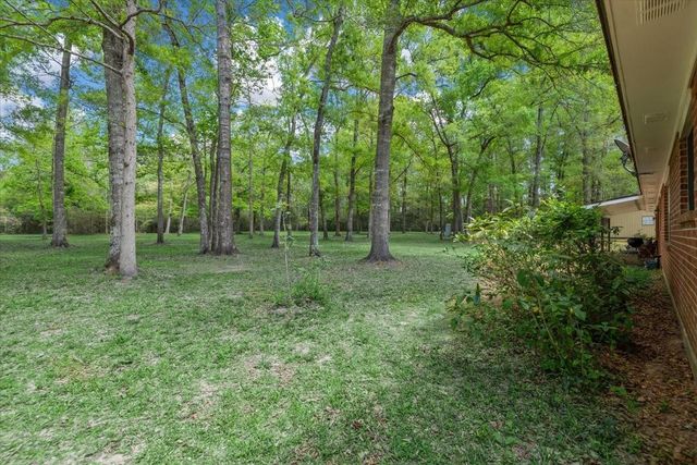 10267 Pineridge Drive, Conroe, TX 77303