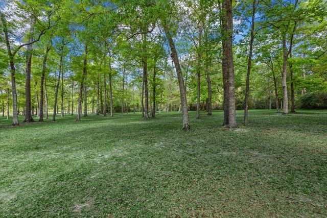 10267 Pineridge Drive, Conroe, TX 77303