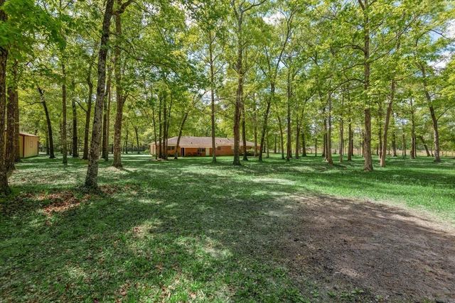 10267 Pineridge Drive, Conroe, TX 77303