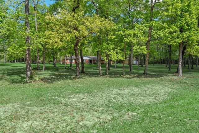 10267 Pineridge Drive, Conroe, TX 77303