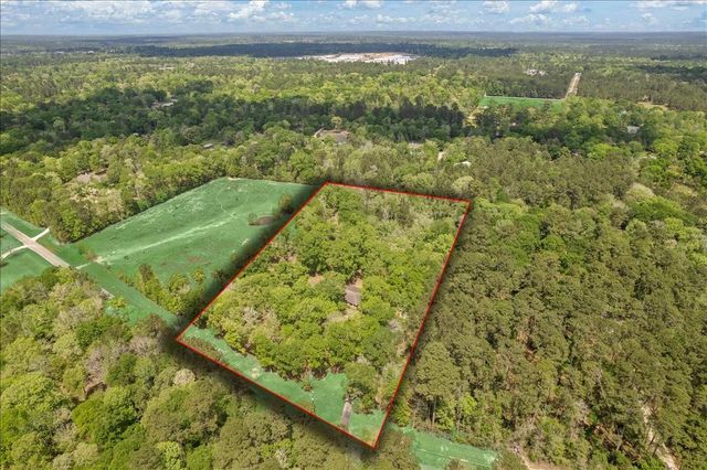 10267 Pineridge Drive, Conroe, TX 77303