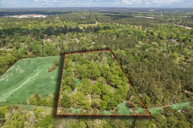 10267 Pineridge Drive, Conroe, TX 77303