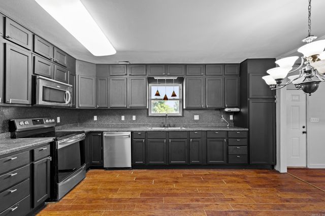 1228 Skinner Road, Austin, AR 72007