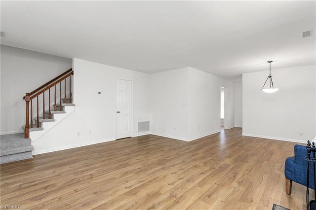 2508 Cottage Place, Greensboro, NC 27455